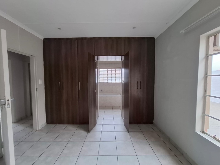 4 Bedroom Property for Sale in Waterkloof East North West